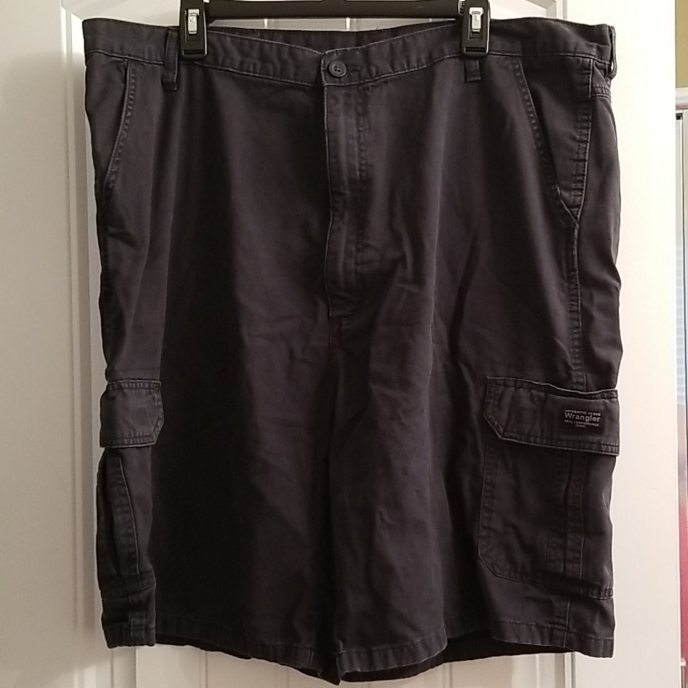 ***3 for $15***Wrangler cargo shorts